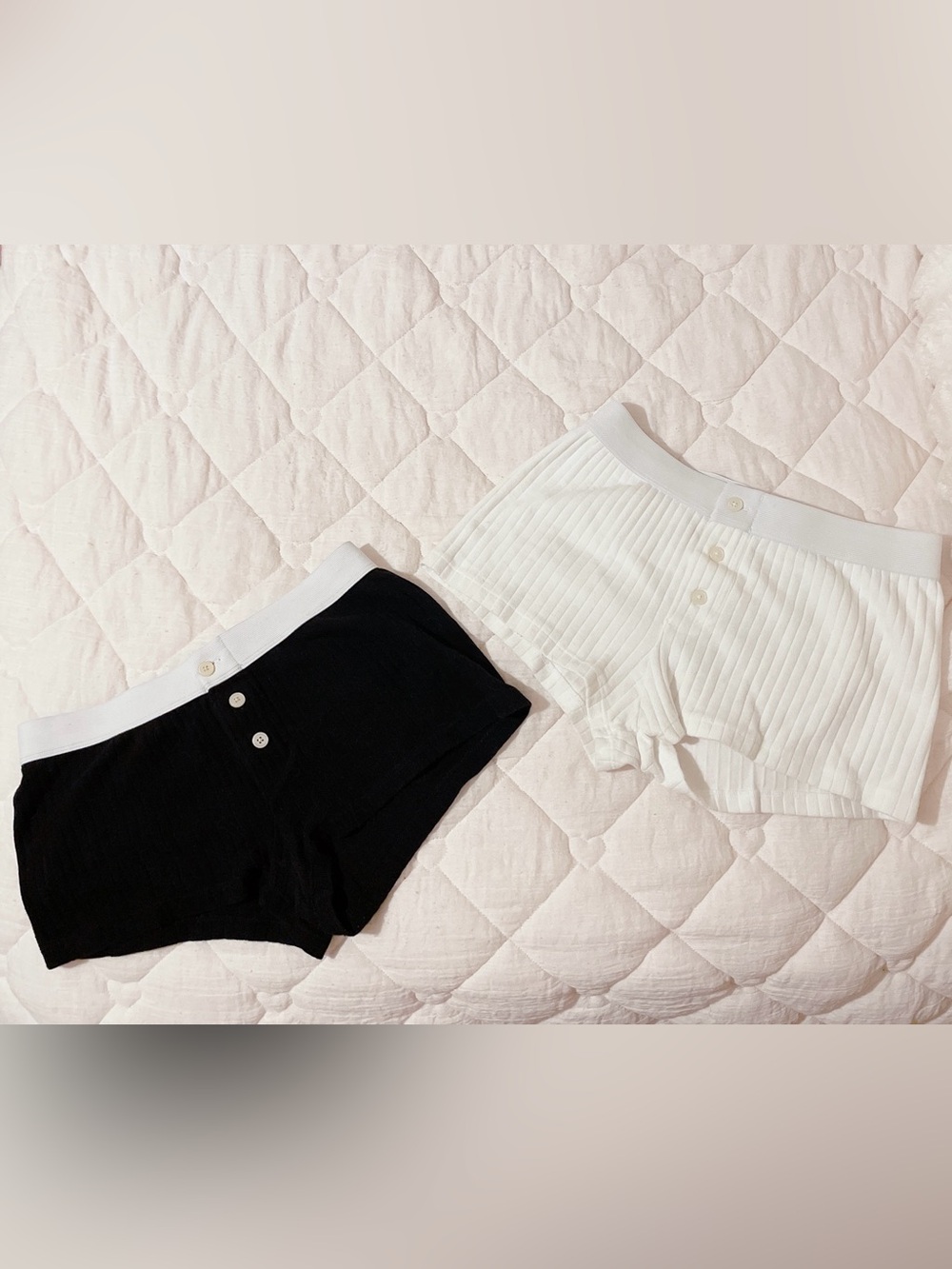 ྀིྀིྀིྀིྀི brandy melville ribbed button boxer shorts set